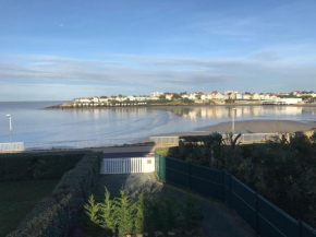 Vue imprenable sur la mer, ROYAN plage de PONTAILLAC, 4chambres 2 à 8 personnes